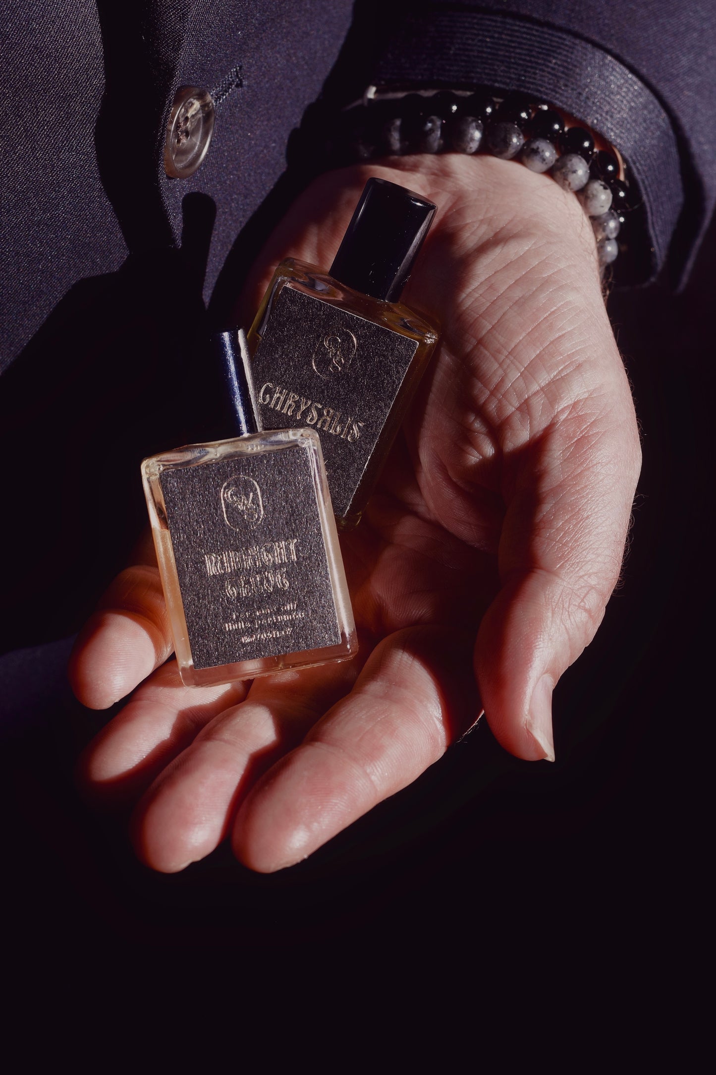 MIDNIGHT GROVE perfume oil